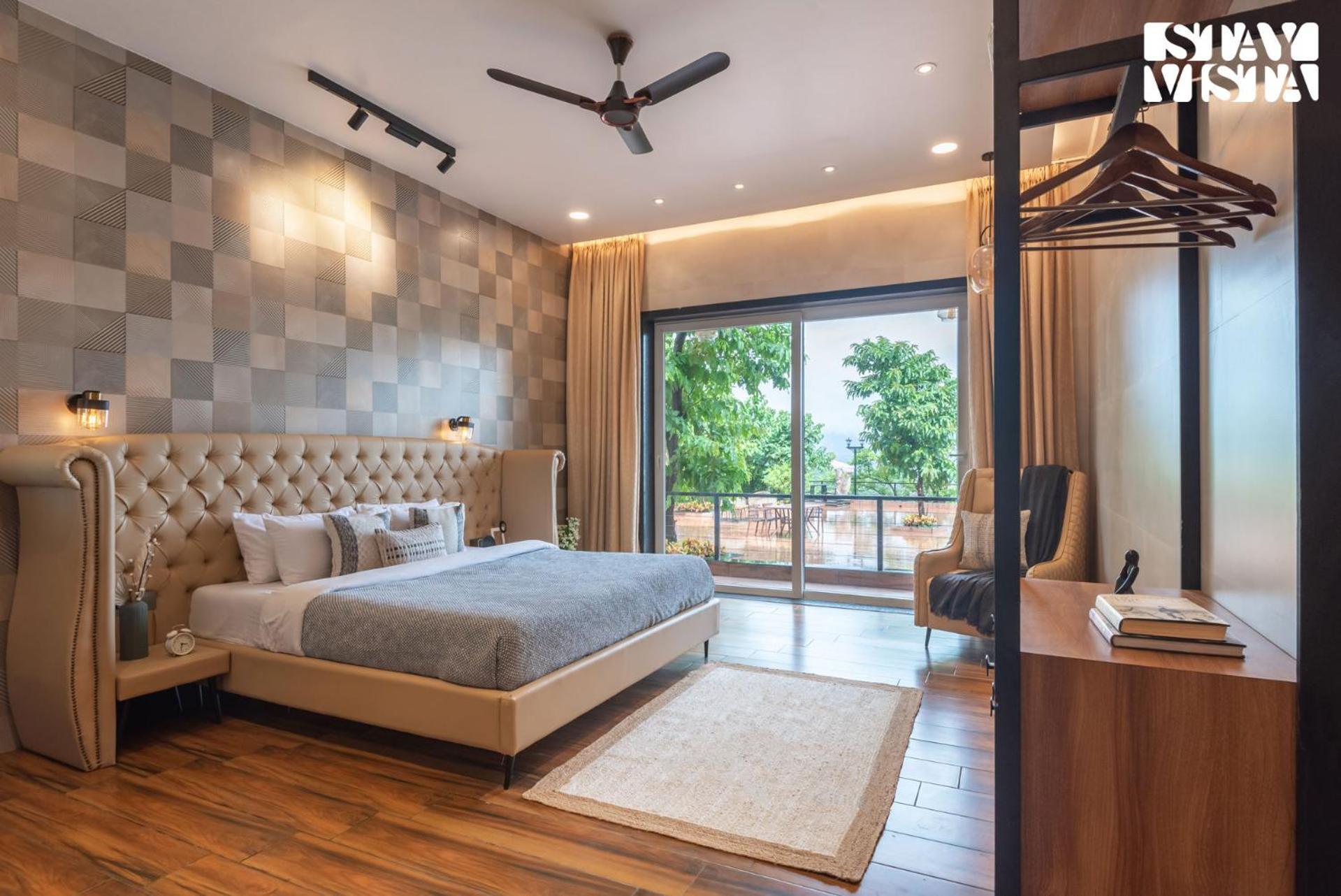 Stayvista At La Nirvana With Pool, Music Speaker & Indoor-Outdoor Game Lonavla Zewnętrze zdjęcie